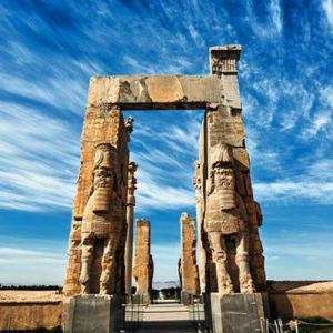تور تور شیراز ا هوایی تورتور شیراز ا هوایی
