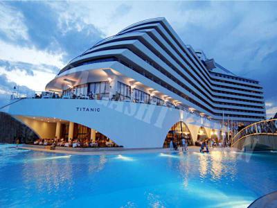 هتل تایتانیک بیچ (لارا) Titanic Beach Lara